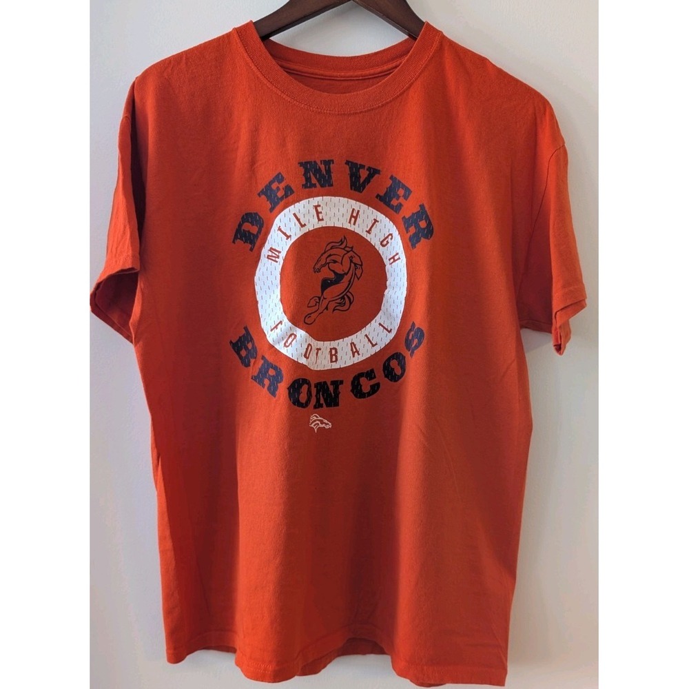 Denver Broncos NFL Team Apparel Men's Large T-Shirt